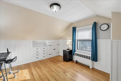 202 Holly Avenue Manchester NH 03103