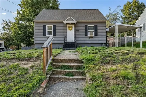 202 Holly Avenue Manchester NH 03103