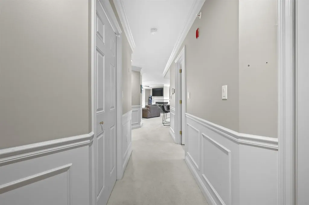 2 Sterling Hill Lane Exeter NH 03833