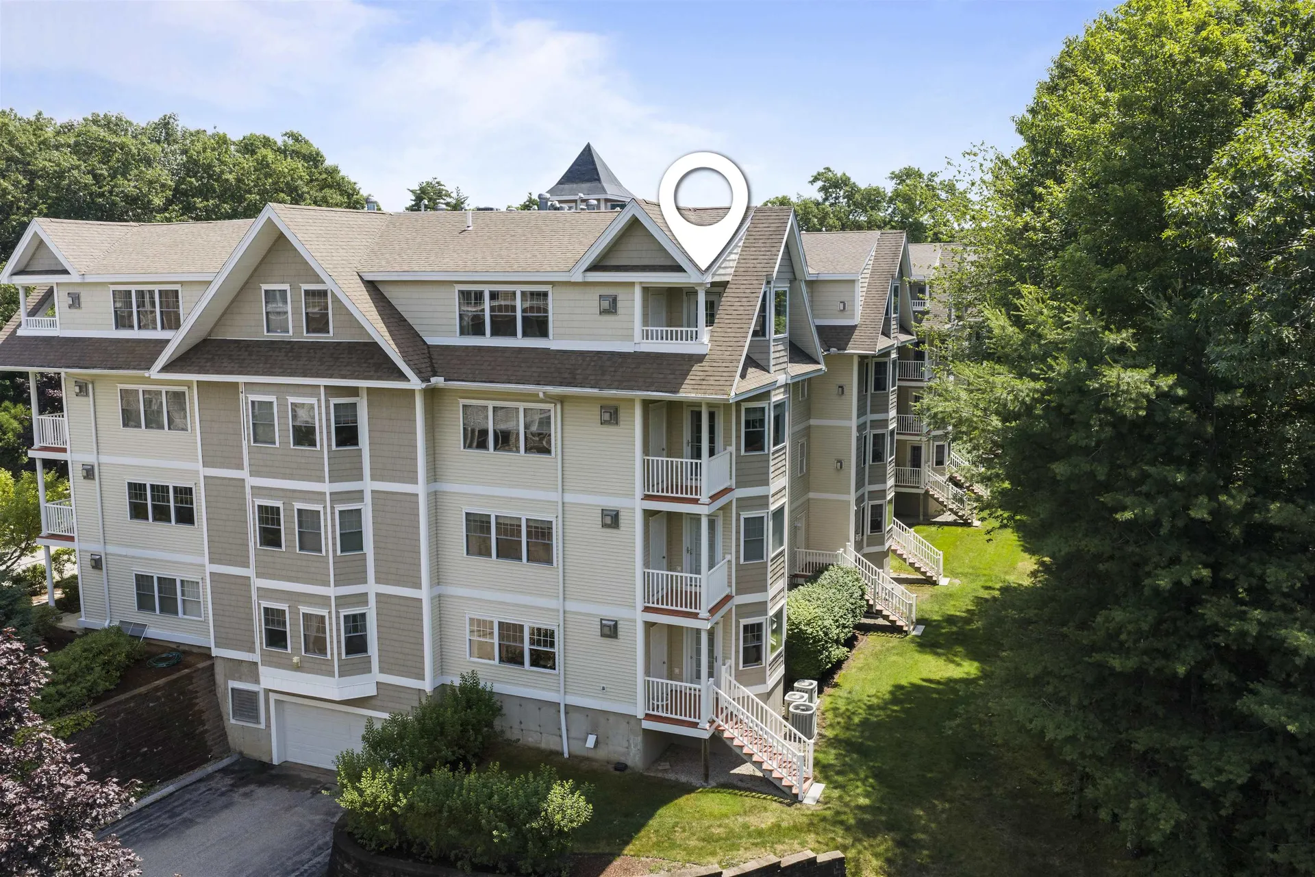 2 Sterling Hill Lane Exeter NH 03833