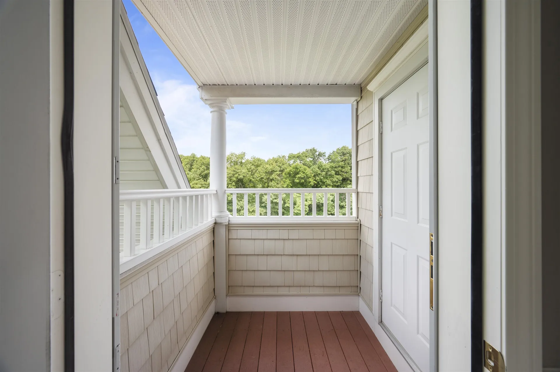 2 Sterling Hill Lane Exeter NH 03833
