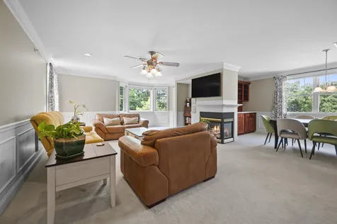 2 Sterling Hill Lane Exeter NH 03833