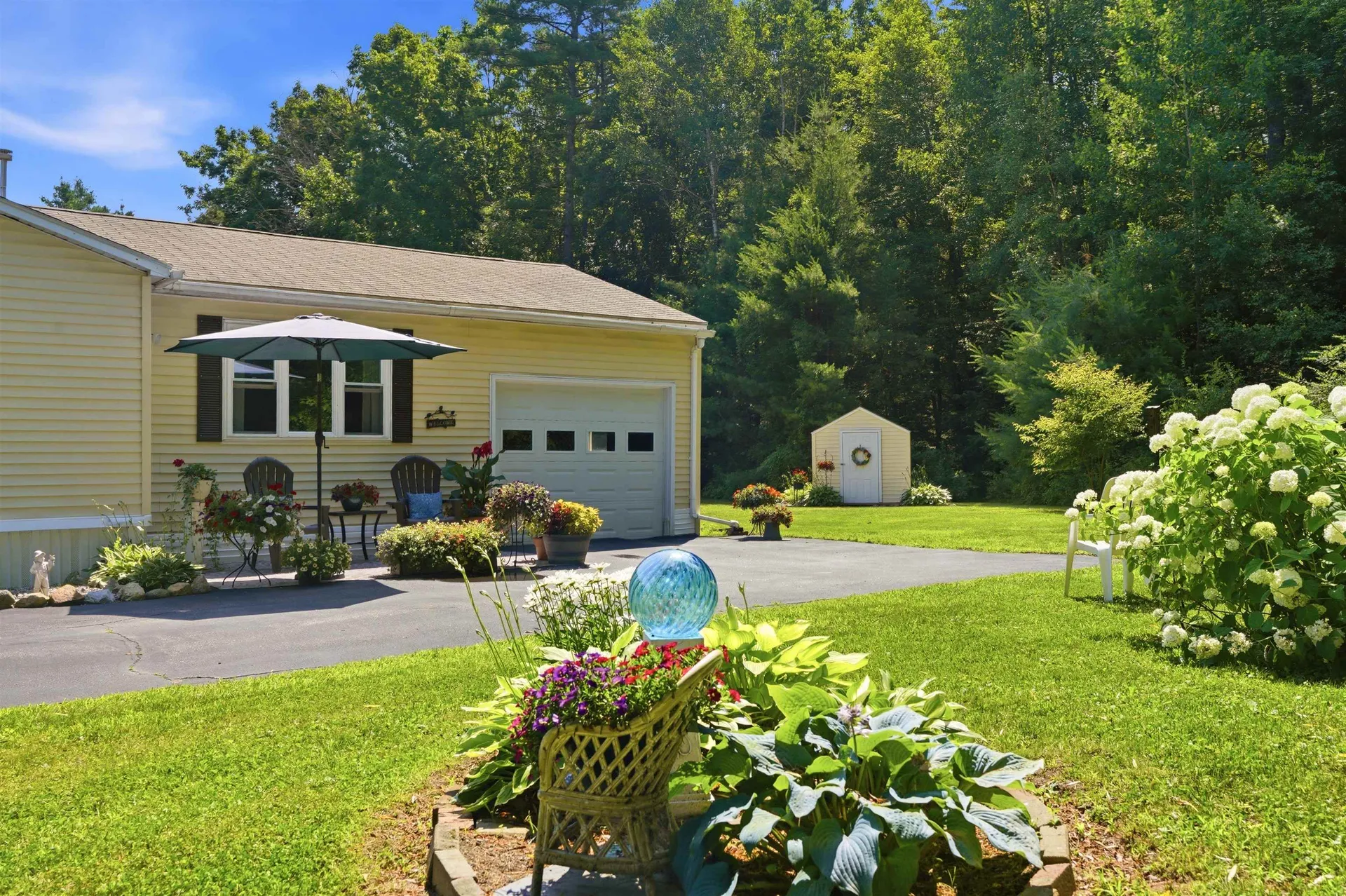 26 Deer Path Hopkinton NH 03229