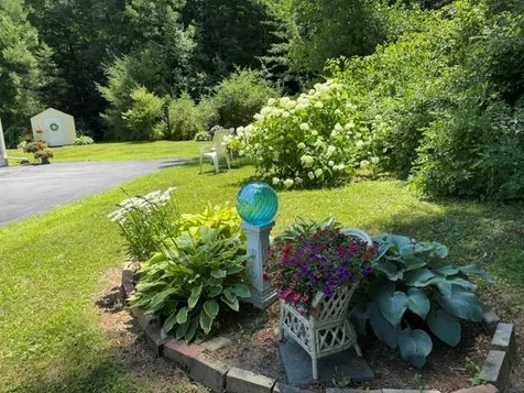 26 Deer Path Hopkinton NH 03229
