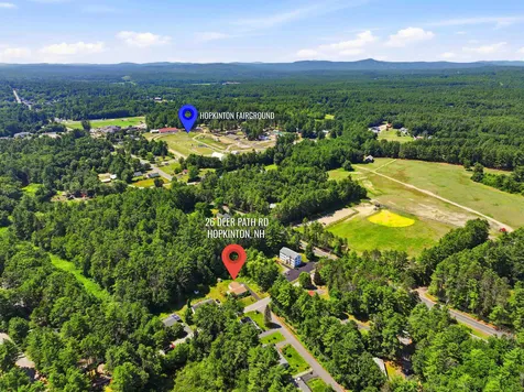 26 Deer Path Hopkinton NH 03229