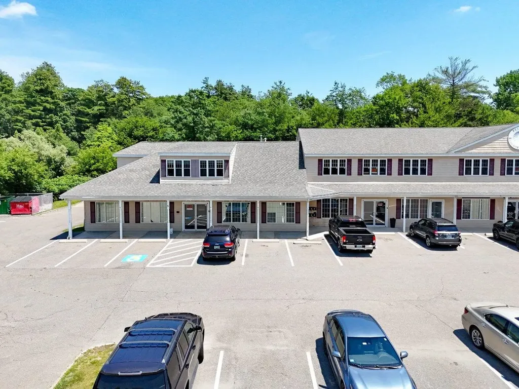 10 Bridge Street Pelham NH 03076