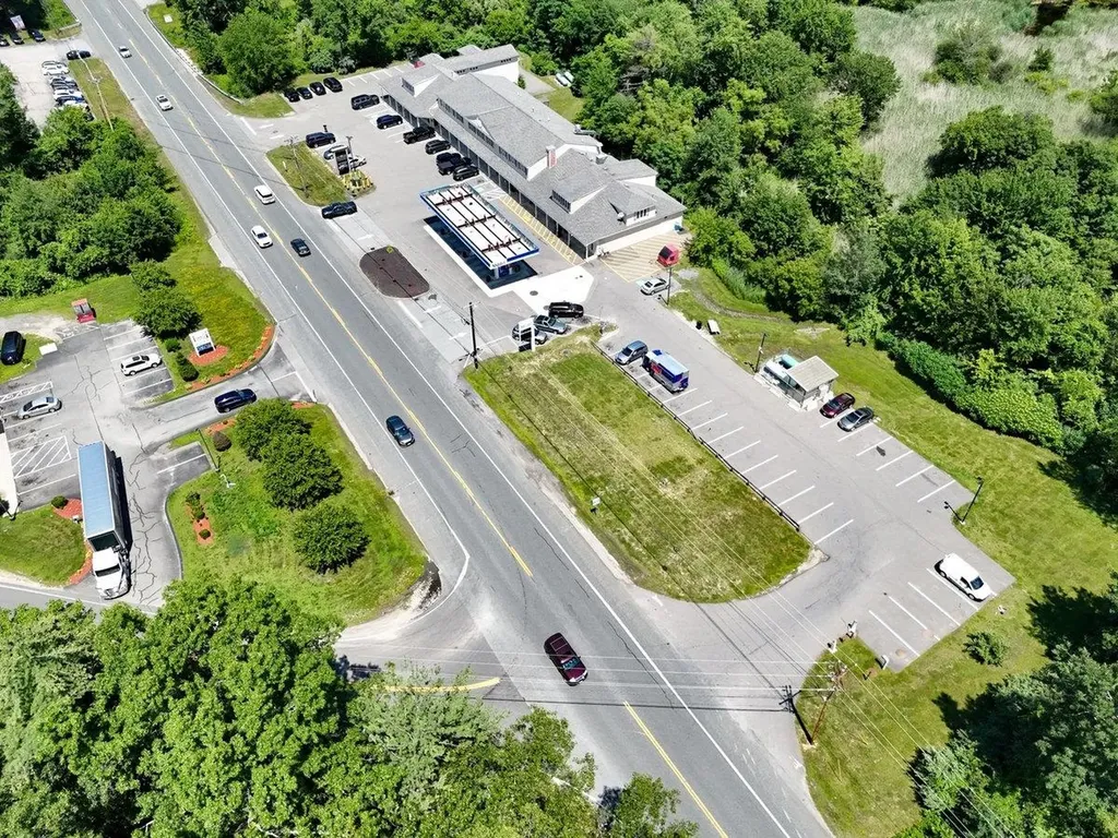 10 Bridge Street Pelham NH 03076