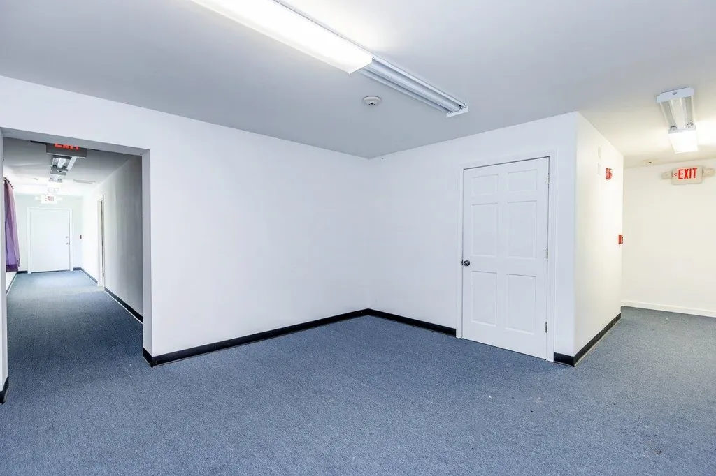 10 Bridge Street Pelham NH 03076