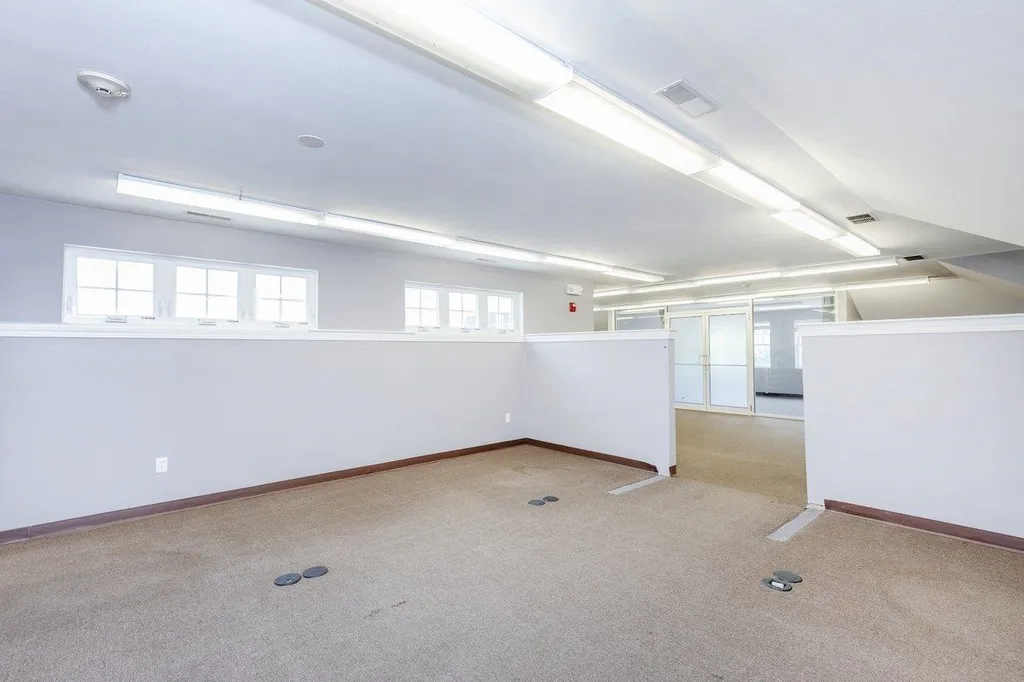 10 Bridge Street Pelham NH 03076