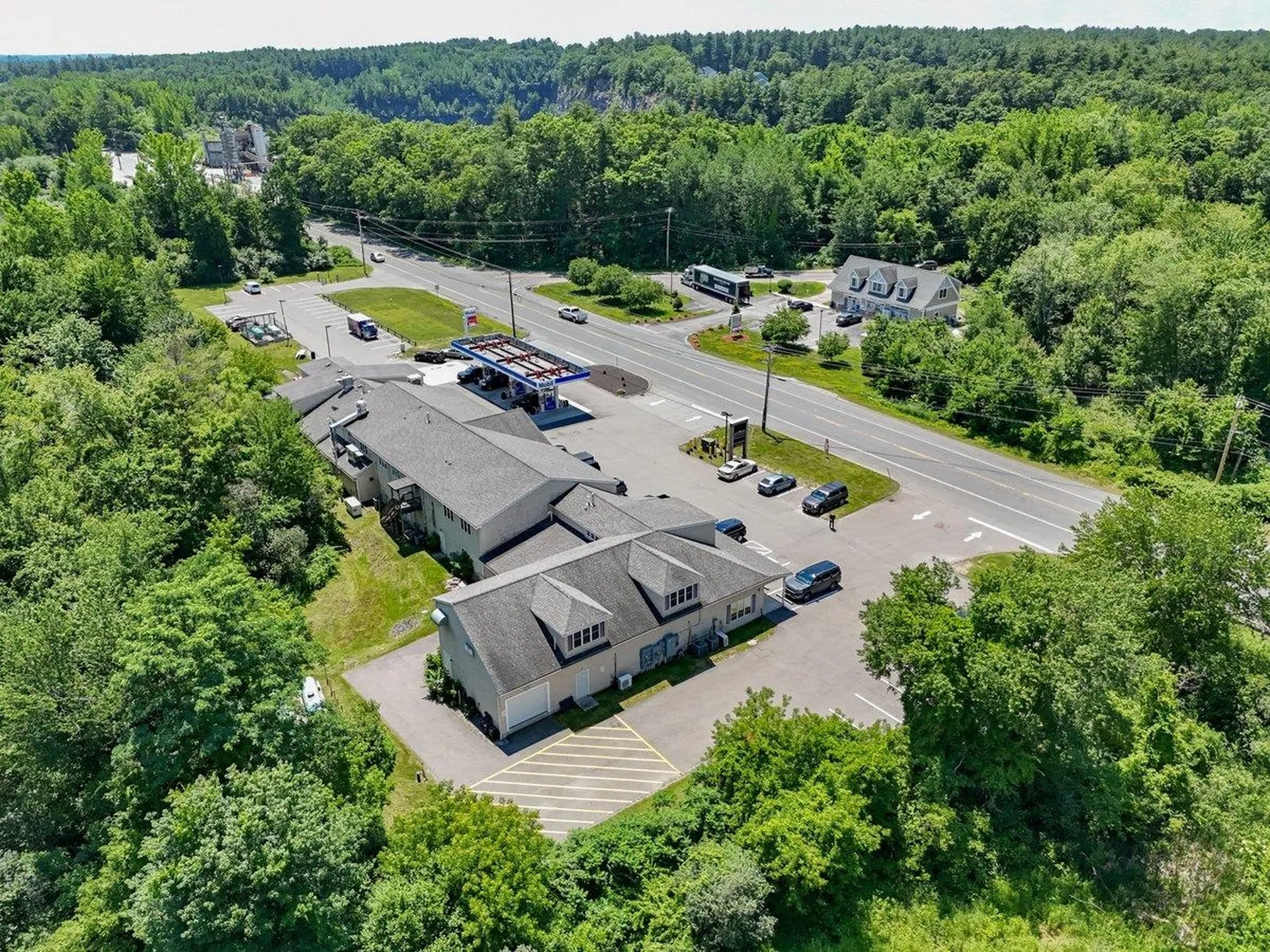 10 Bridge Street Pelham NH 03076