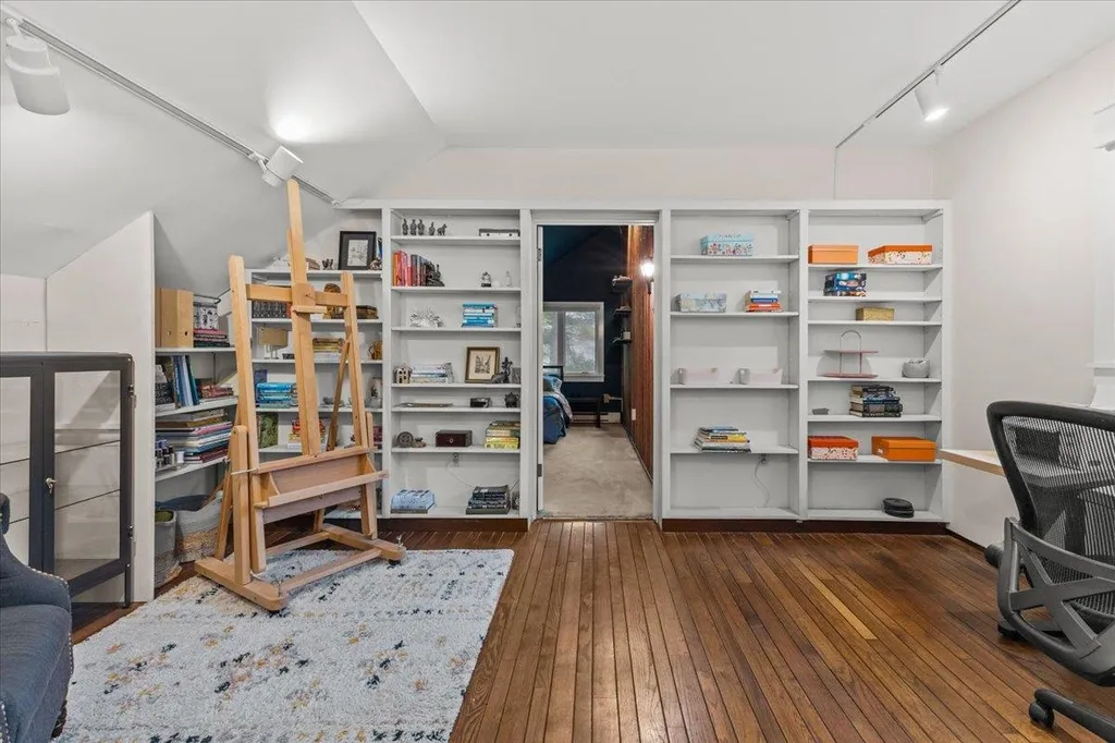 32 Tracy Lane Shelburne VT 05482
