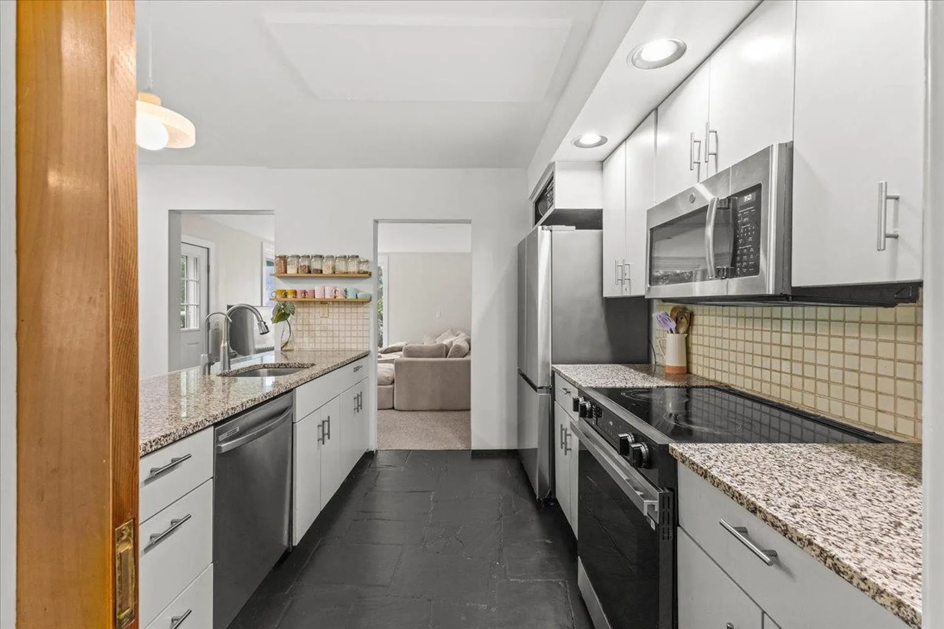 32 Tracy Lane Shelburne VT 05482