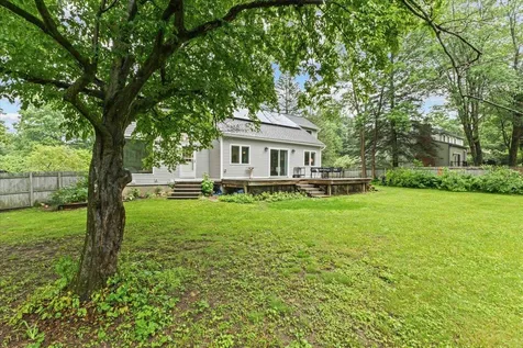 32 Tracy Lane Shelburne VT 05482