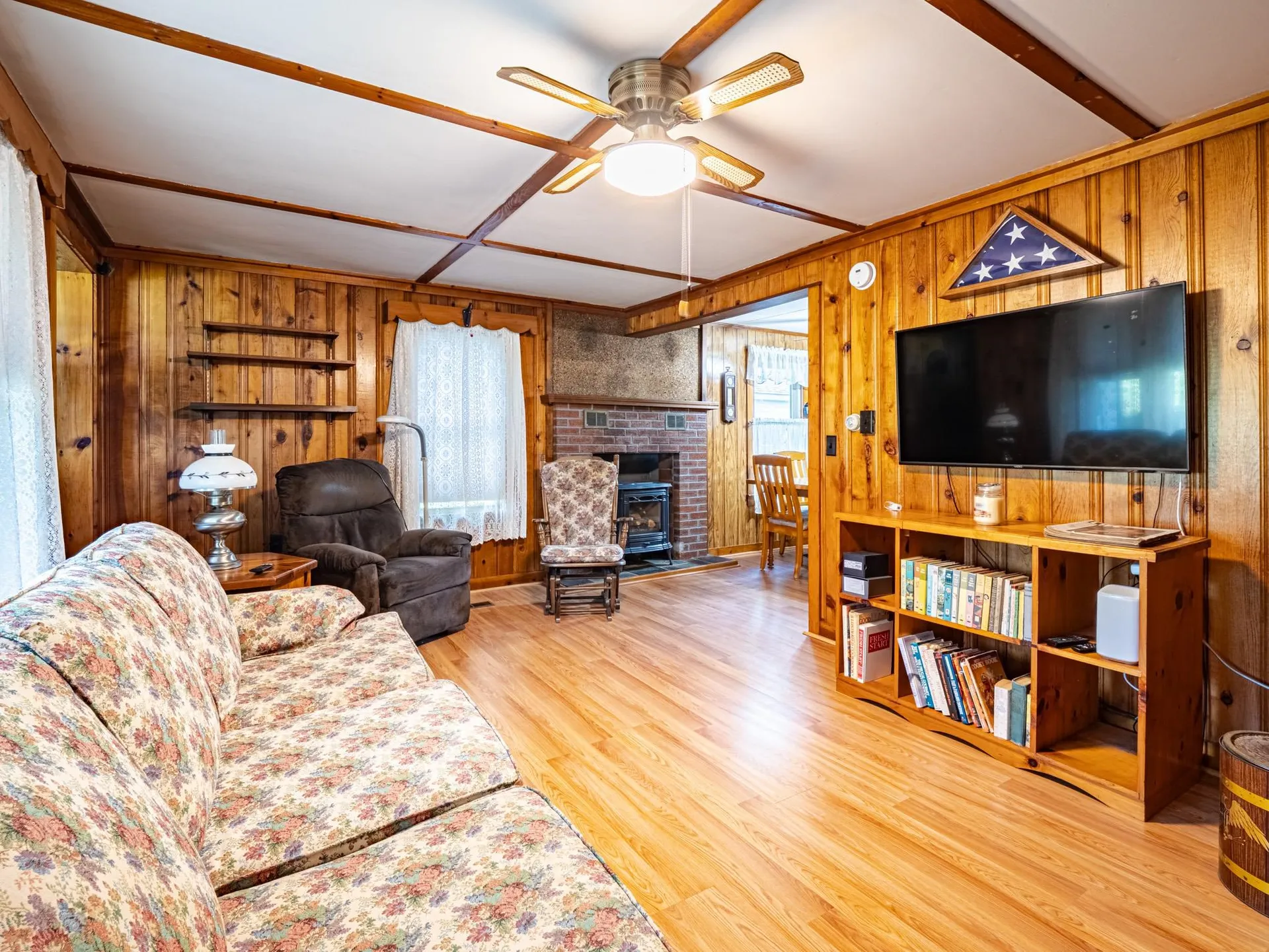 14 Brayton Road Poultney VT 05764