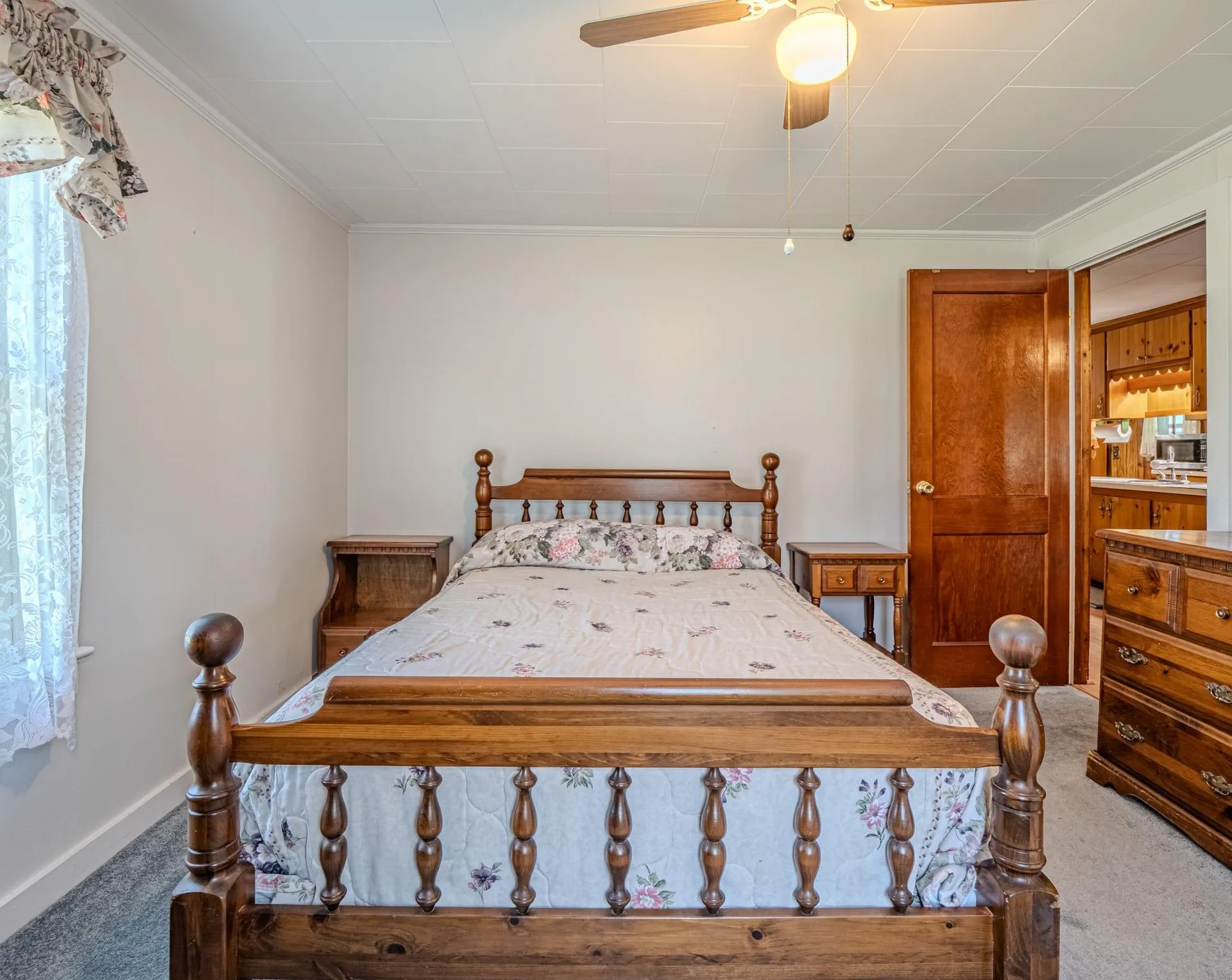 14 Brayton Road Poultney VT 05764