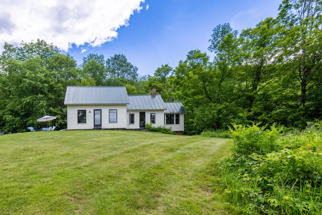 172 Poor Farm Road North Thetford VT 05075