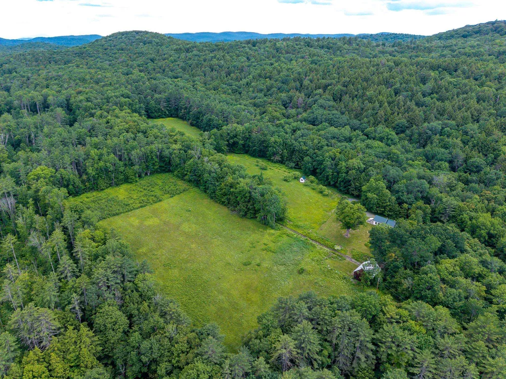 172 Poor Farm Road North Thetford VT 05075