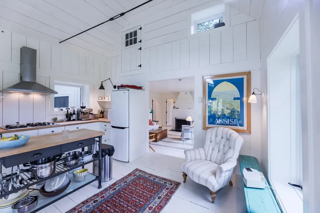 172 Poor Farm Road North Thetford VT 05075