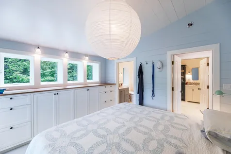 172 Poor Farm Road North Thetford VT 05075