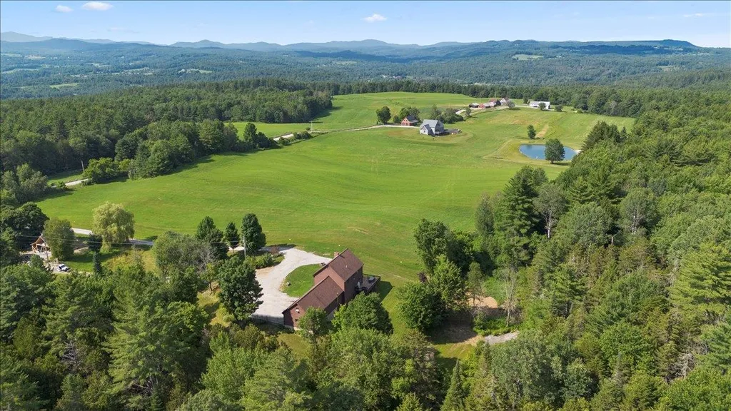 1585 Country Club Road Plainfield VT 05667