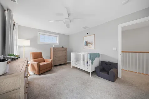 37 Clover Lane Londonderry NH 03053