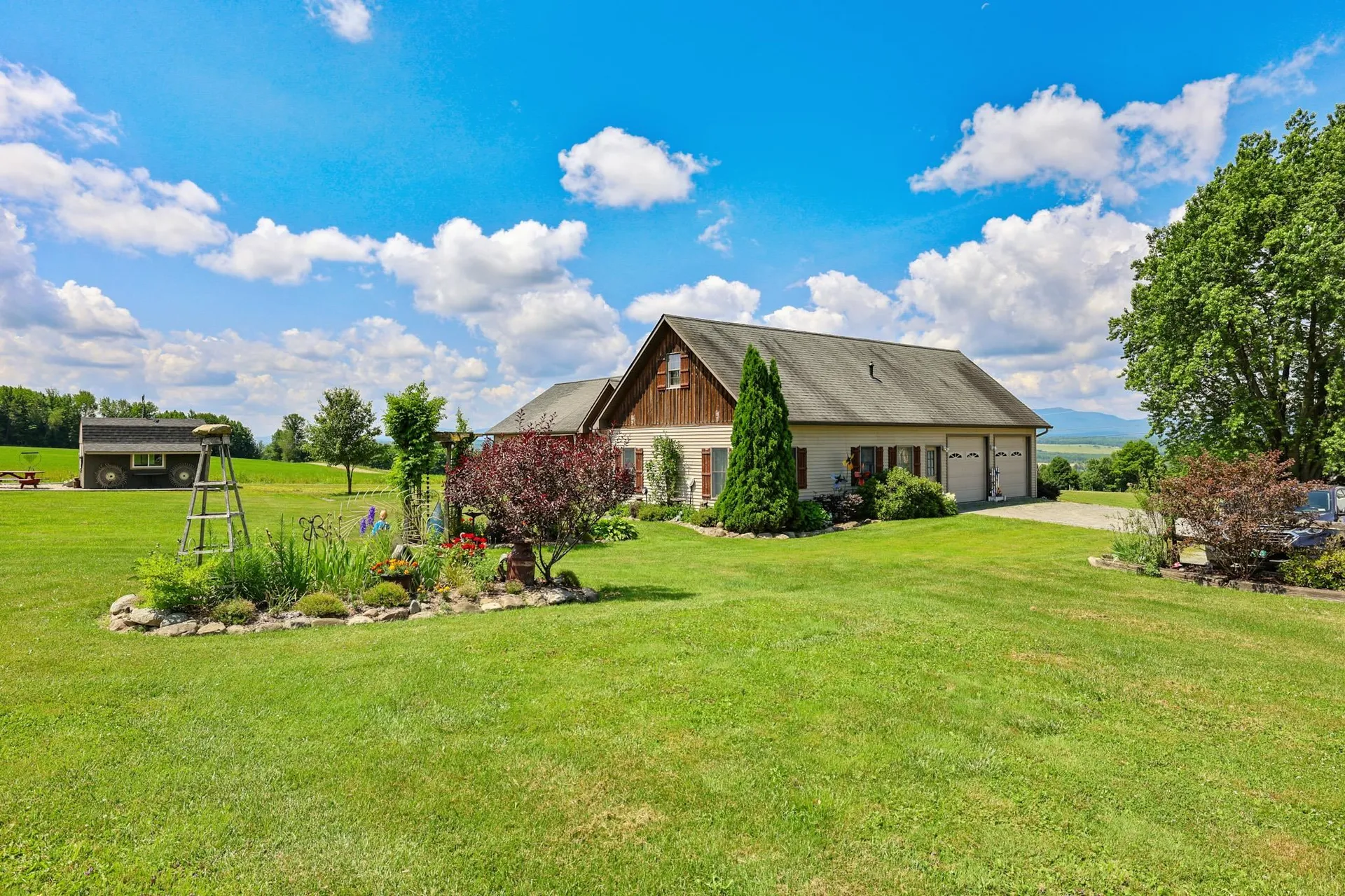 918 Armstrong Road Newport Town VT 05857