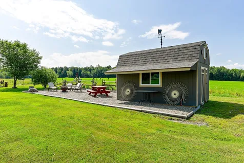918 Armstrong Road Newport Town VT 05857