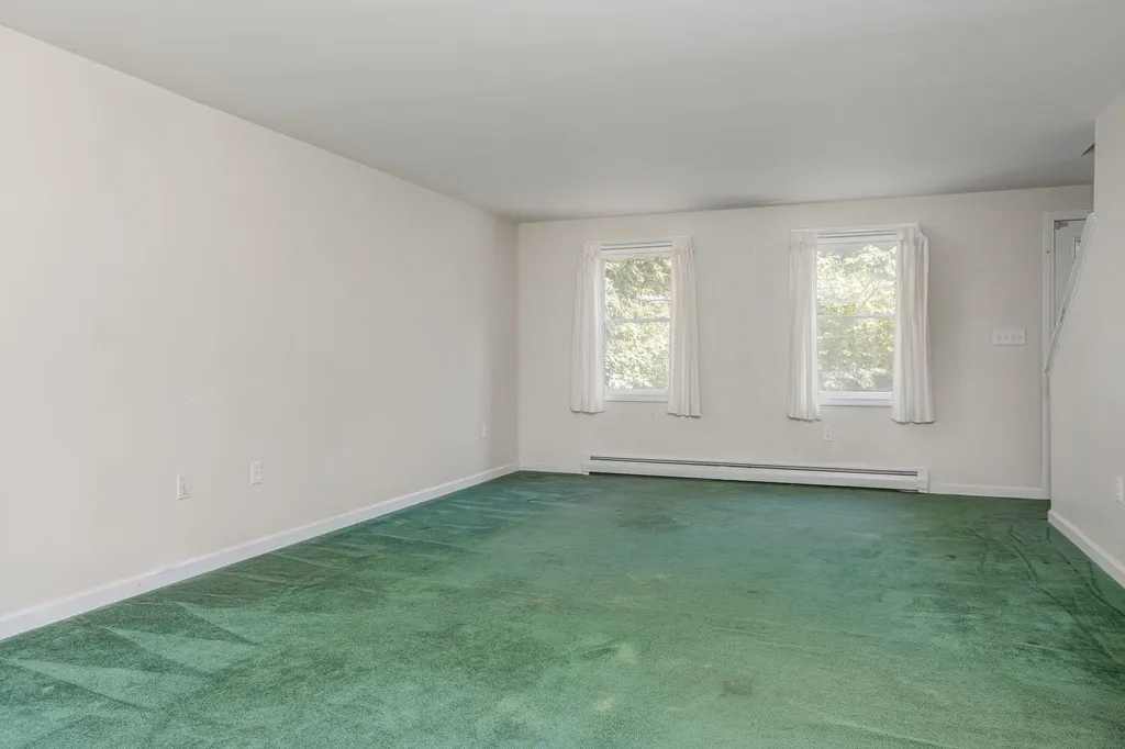 177 Jefferson Drive Hillsborough NH 03244