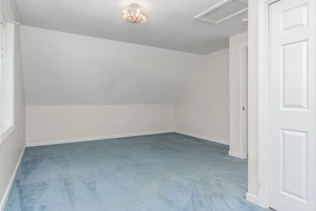 177 Jefferson Drive Hillsborough NH 03244