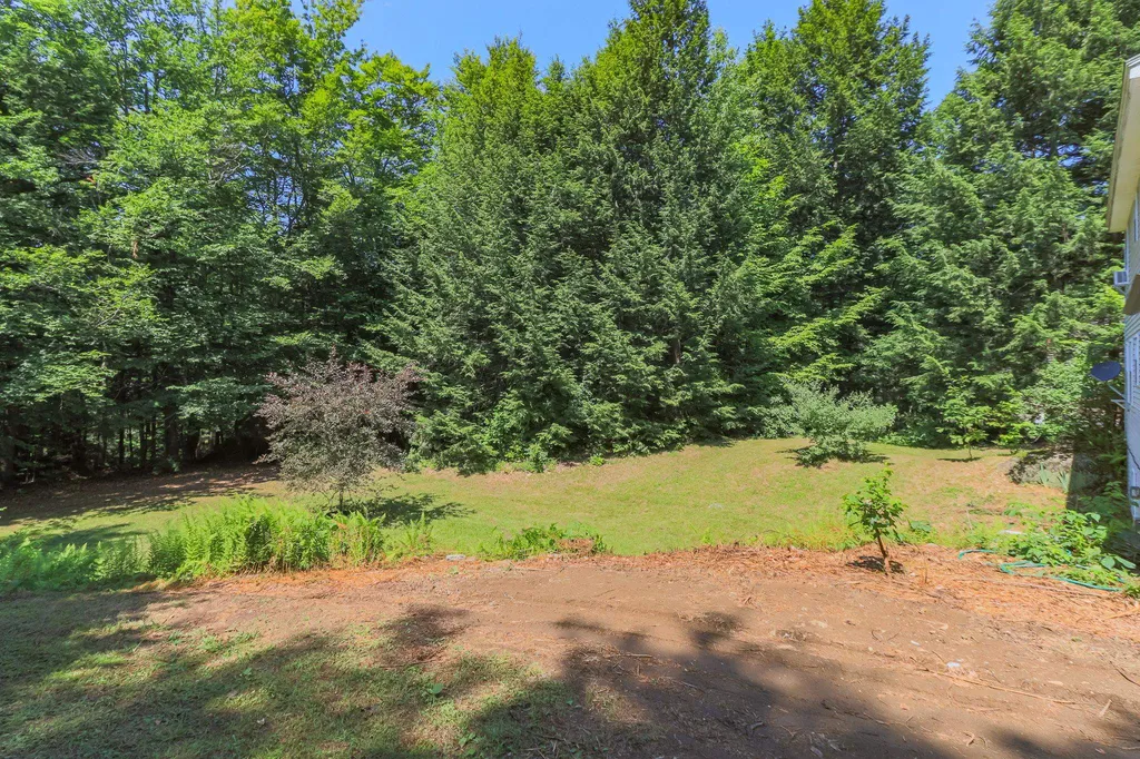 177 Jefferson Drive Hillsborough NH 03244