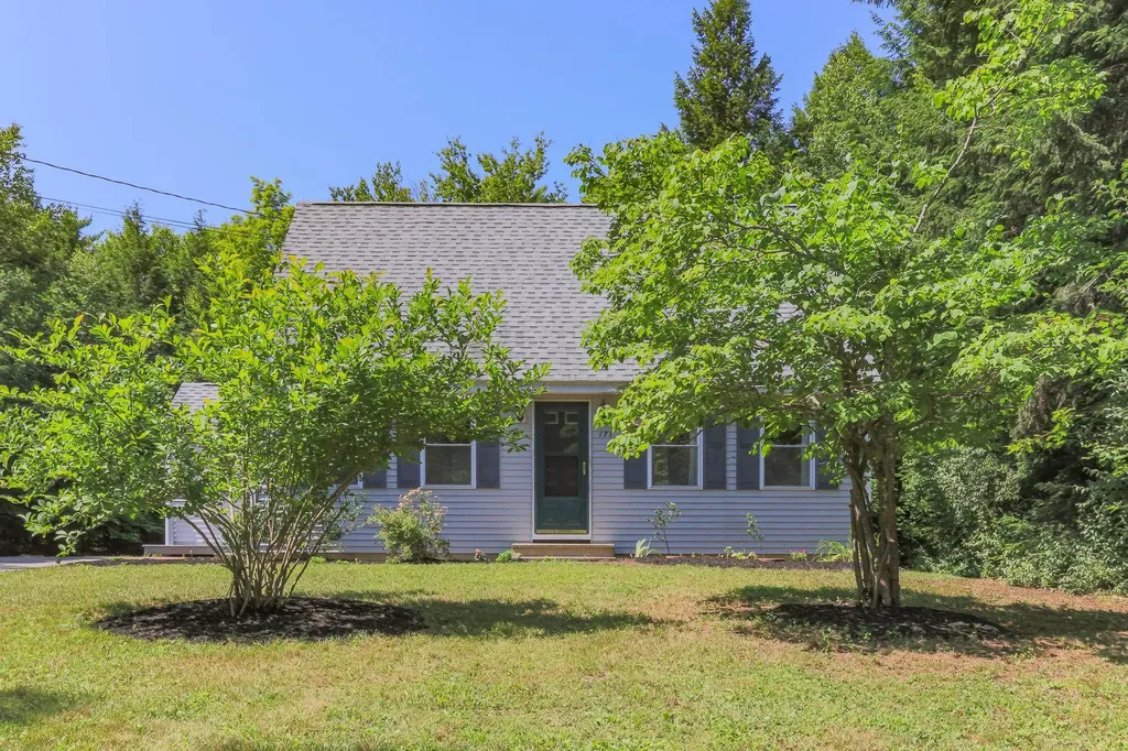 177 Jefferson Drive Hillsborough NH 03244