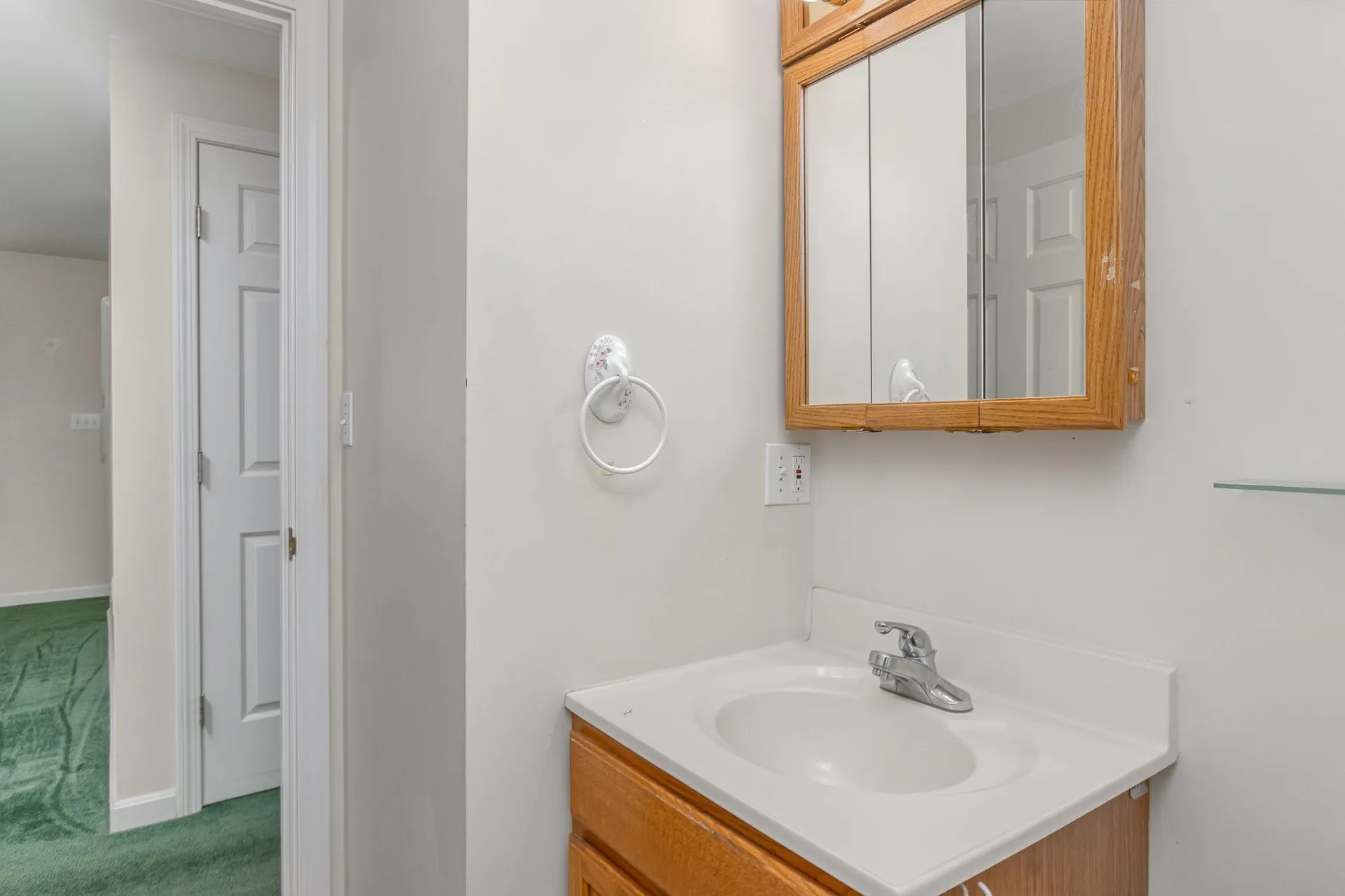 177 Jefferson Drive Hillsborough NH 03244