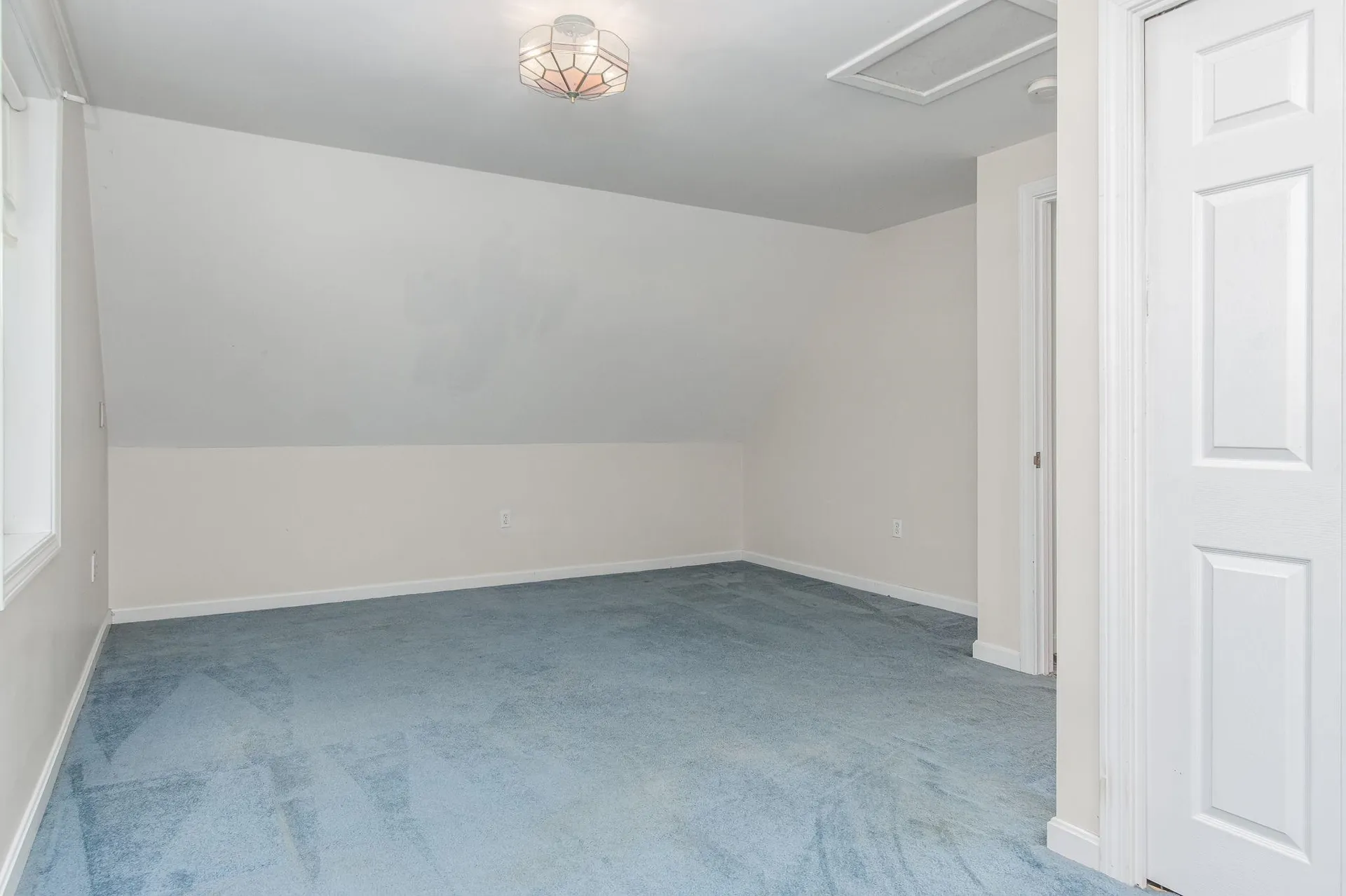 177 Jefferson Drive Hillsborough NH 03244