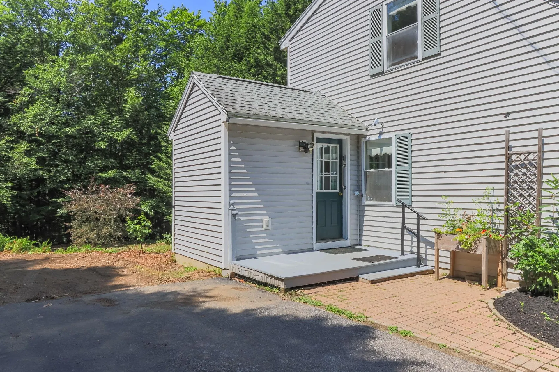 177 Jefferson Drive Hillsborough NH 03244