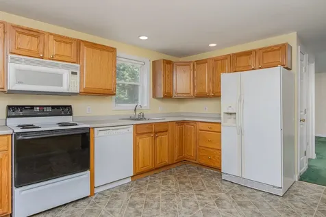 177 Jefferson Drive Hillsborough NH 03244