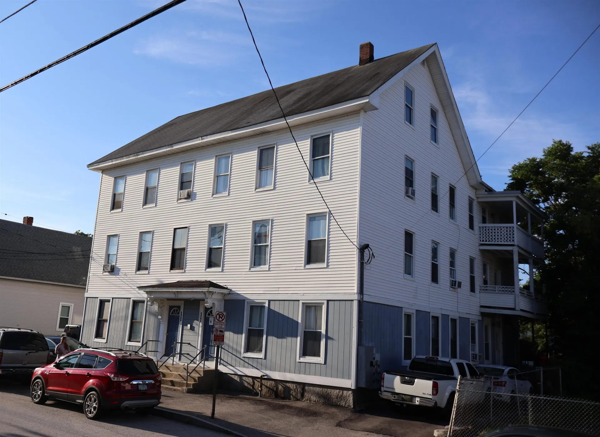 339 Amherst Street Manchester NH 03104