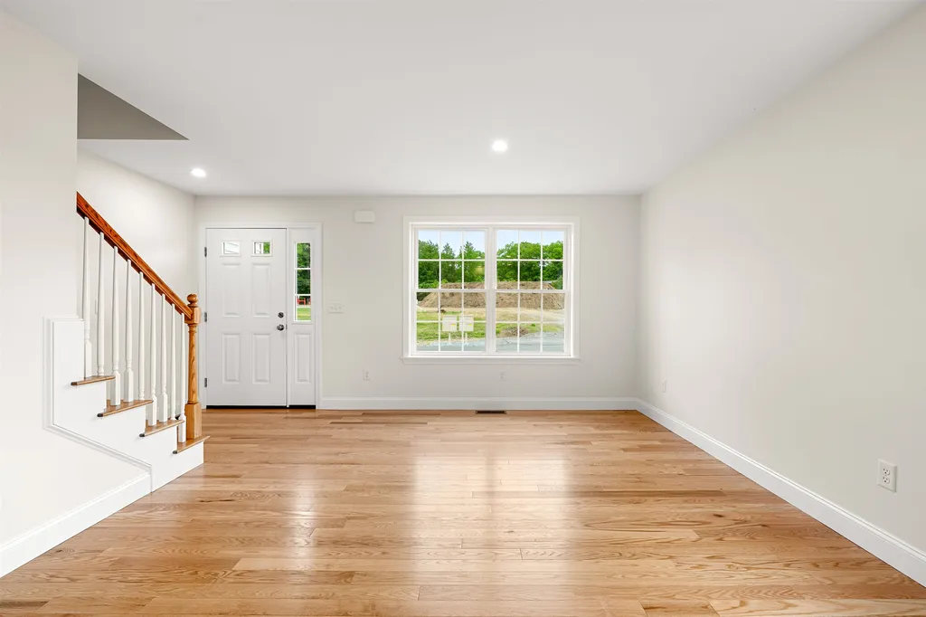 7B Violette Drive Epping NH 03042
