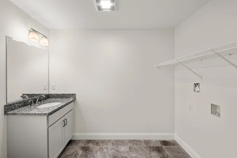 7B Violette Drive Epping NH 03042