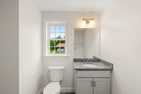 7B Violette Drive Epping NH 03042
