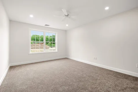 7B Violette Drive Epping NH 03042