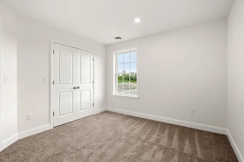 7B Violette Drive Epping NH 03042