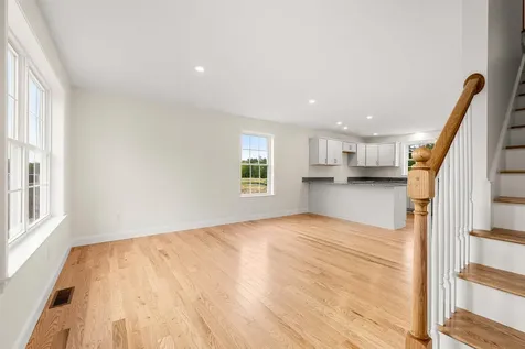 7B Violette Drive Epping NH 03042