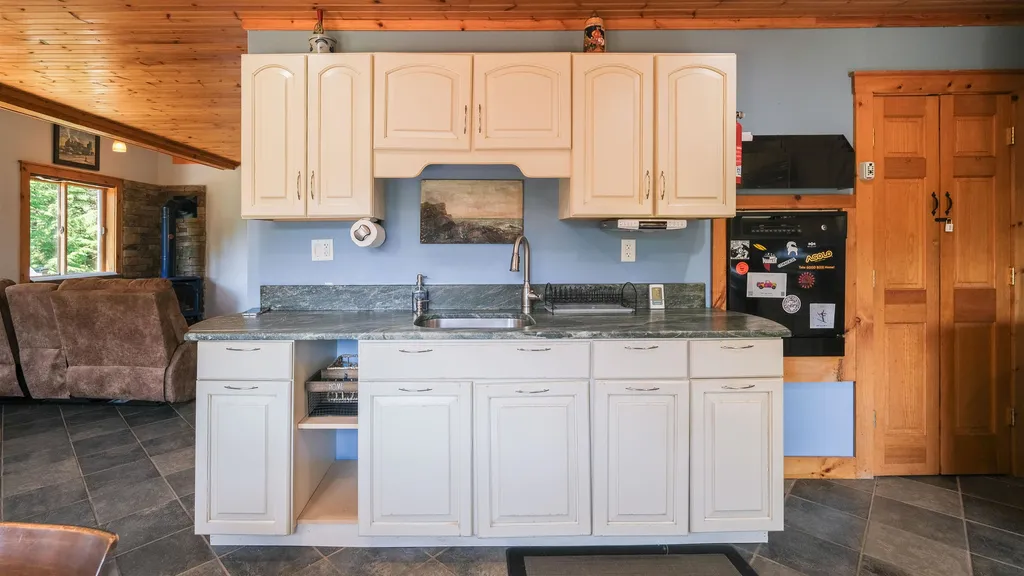 96 Paradise Lane Mount Holly VT 05758