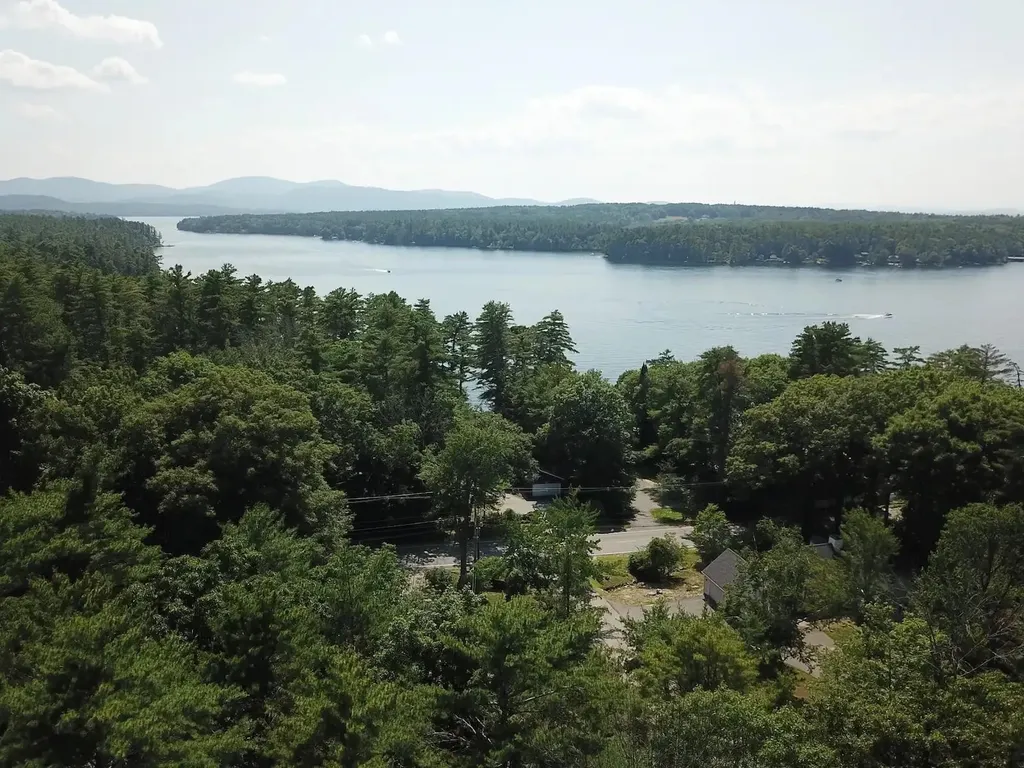 5 Robin Acres Drive Wolfeboro NH 03894