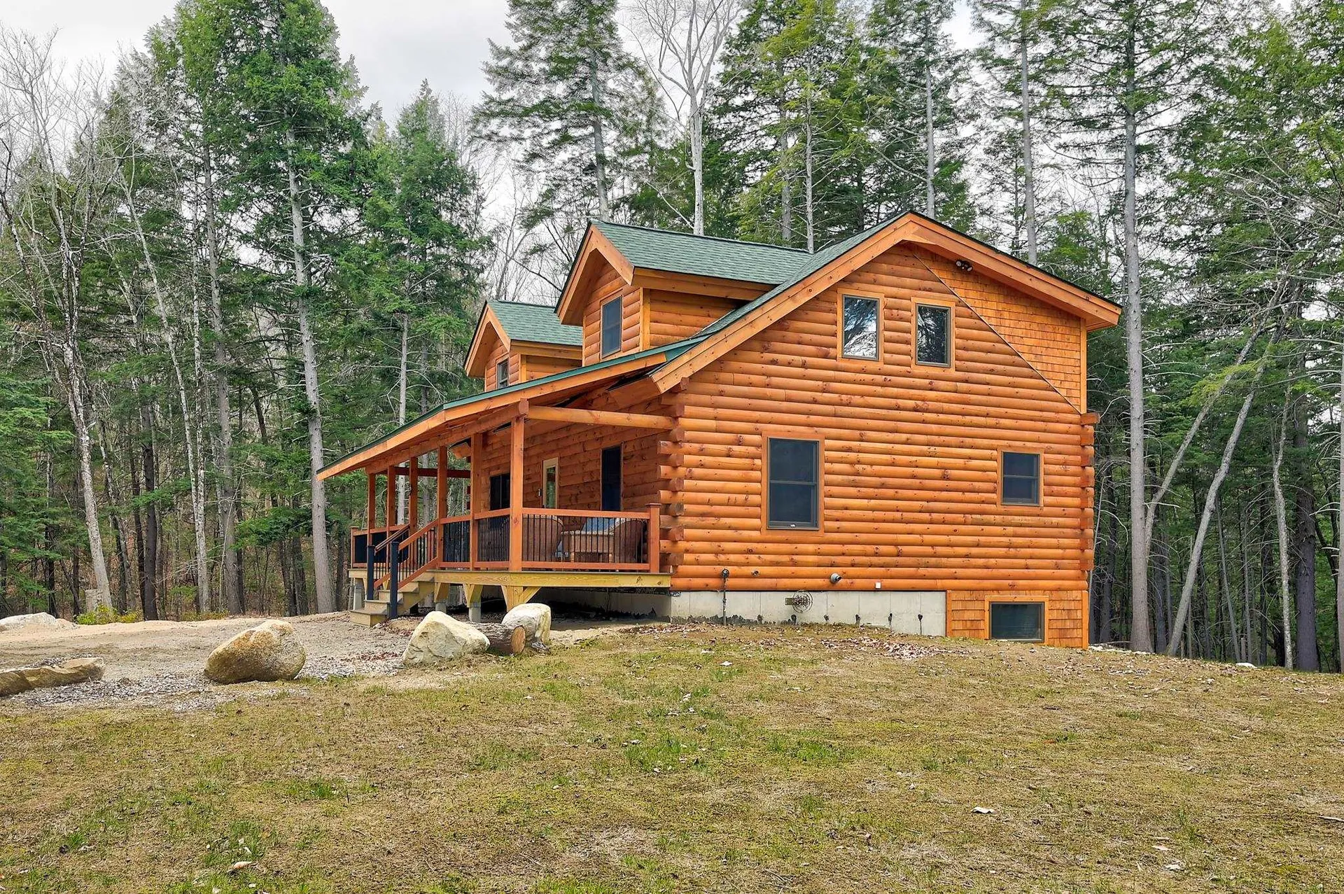 13 Thusis Road Madison NH 03849