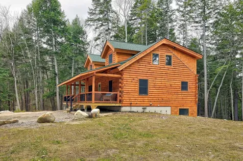 13 Thusis Road Madison NH 03849