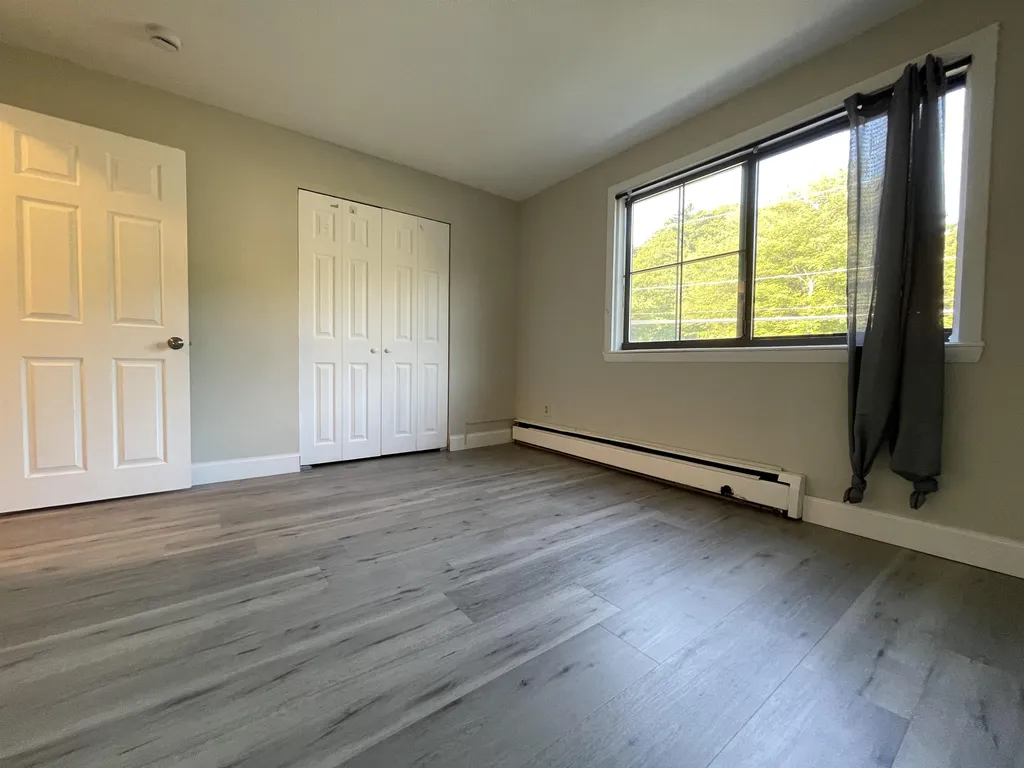 124 Mammoth Road Hooksett NH 03106