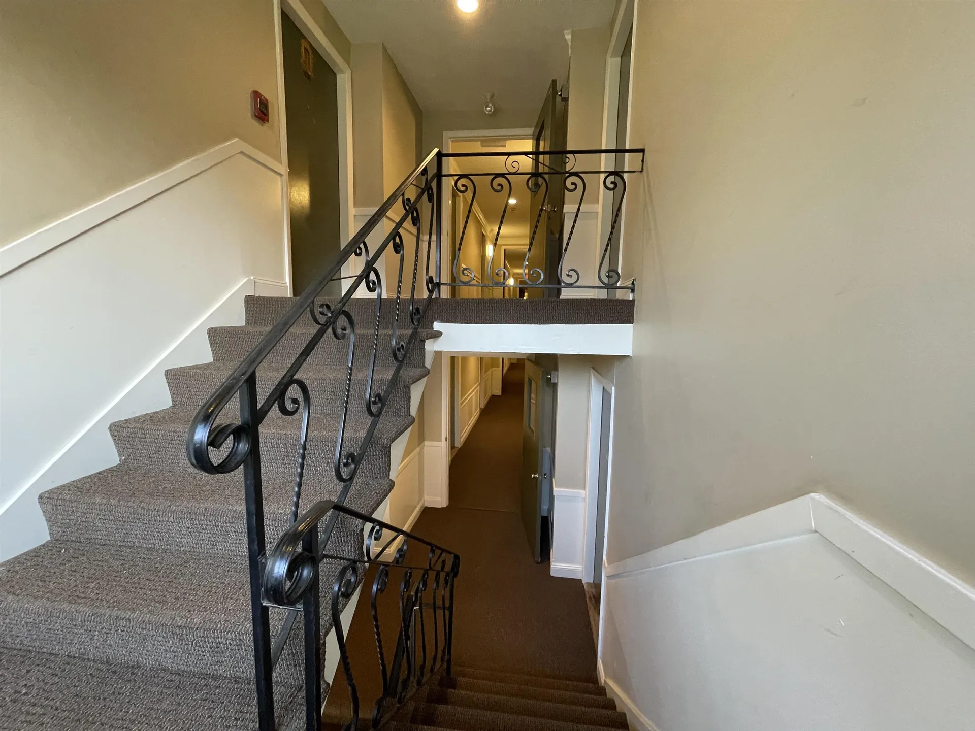 124 Mammoth Road Hooksett NH 03106