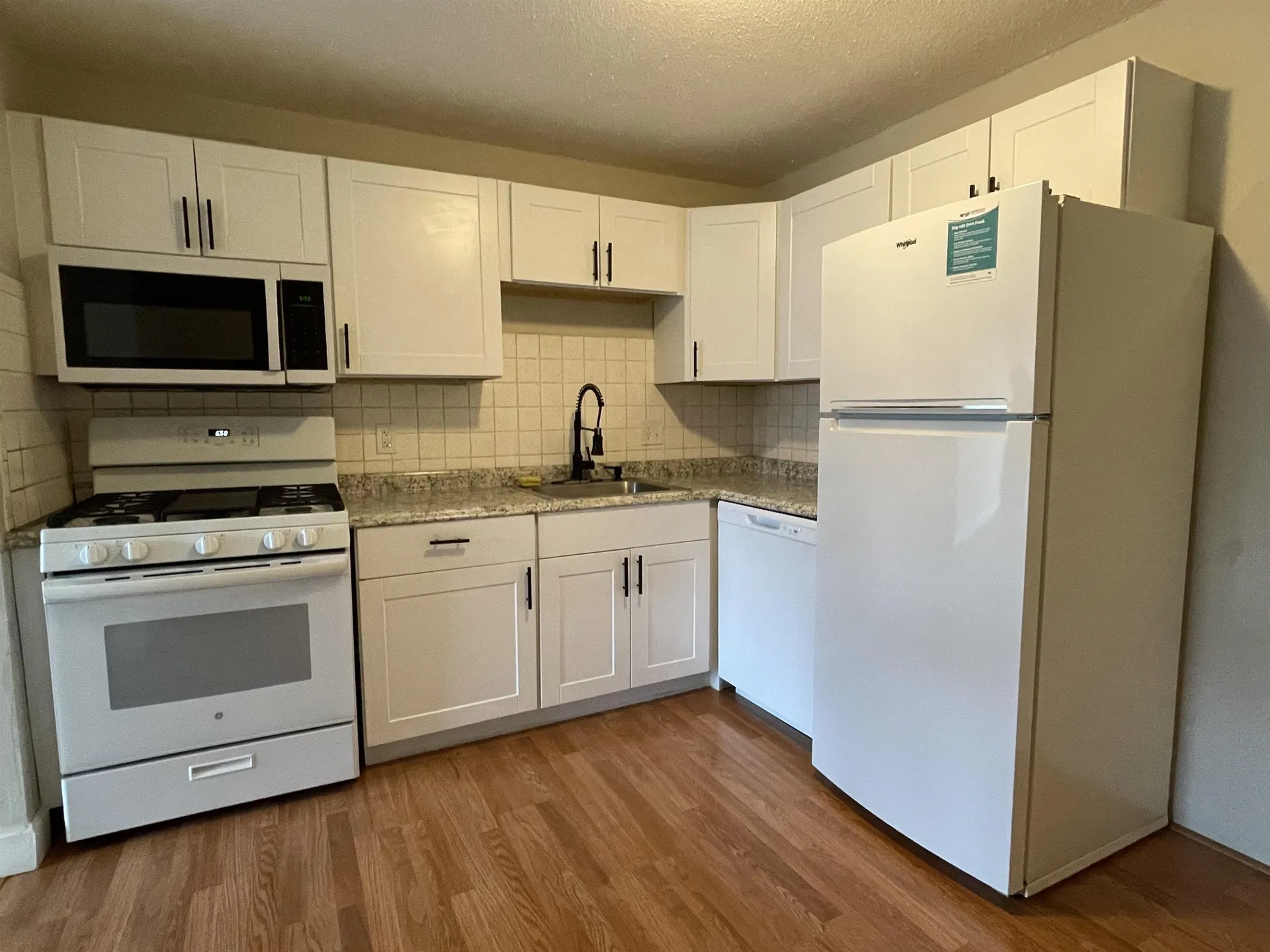124 Mammoth Road Hooksett NH 03106