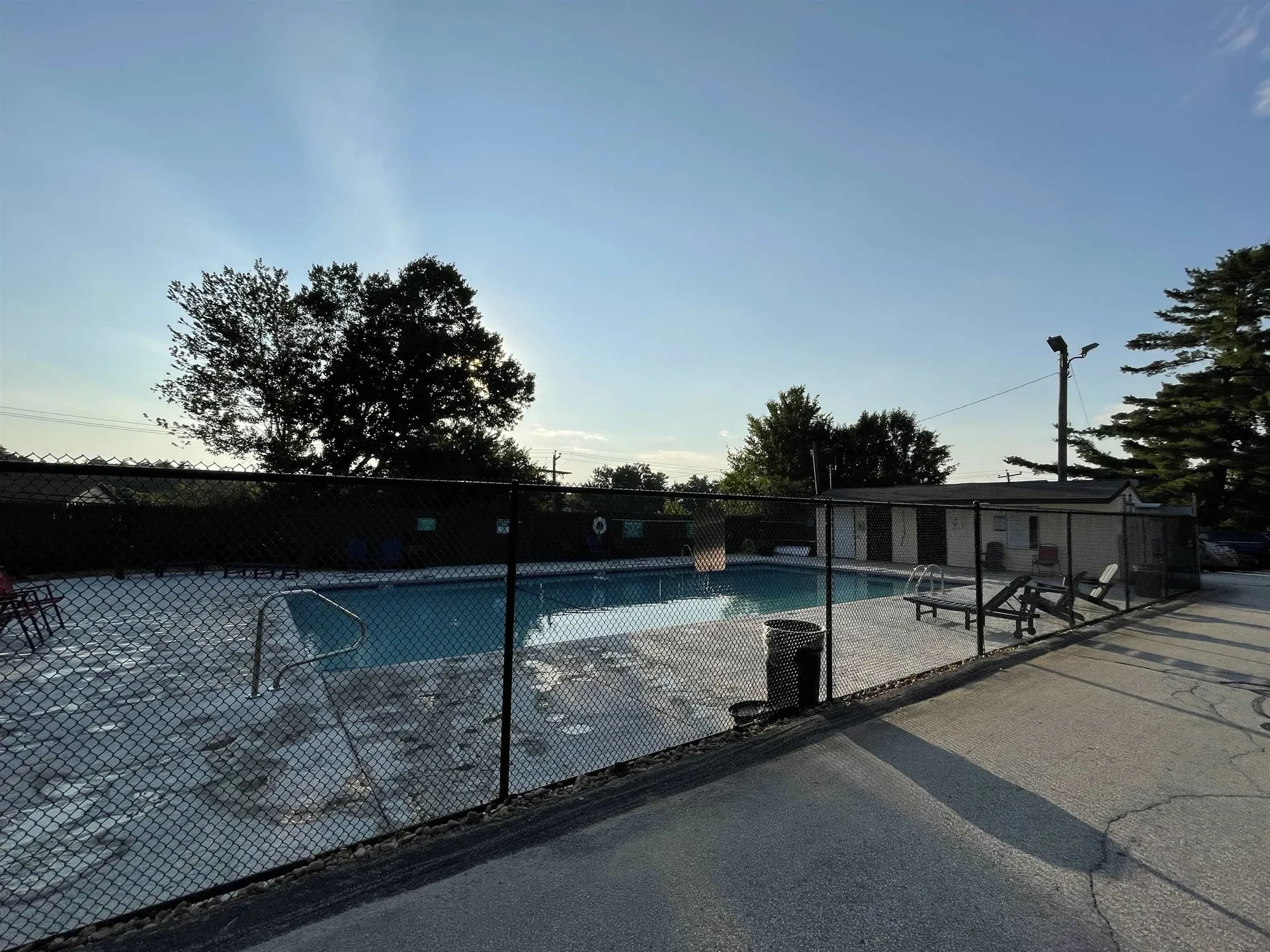 124 Mammoth Road Hooksett NH 03106